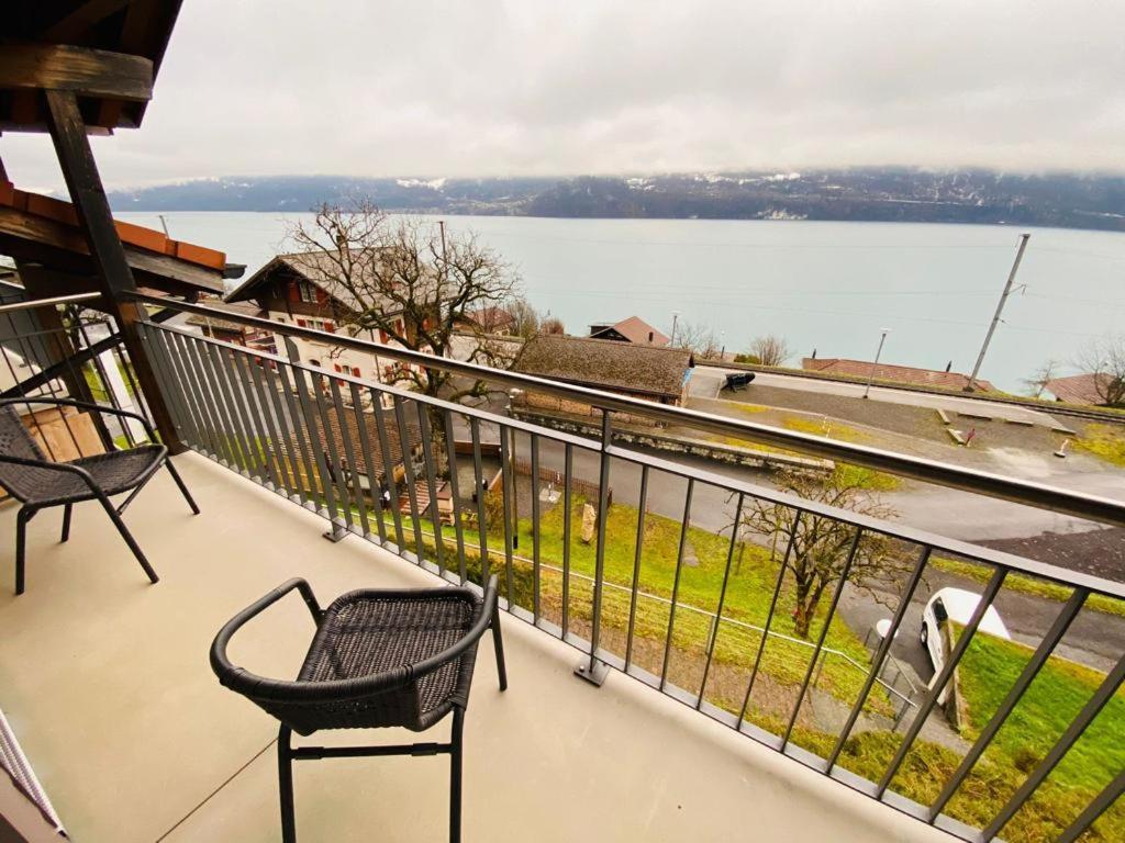 Lake Facing Studio Niederried bei Interlaken Esterno foto